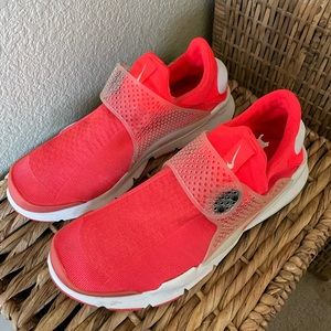 COPY - Nike mens sock dart
